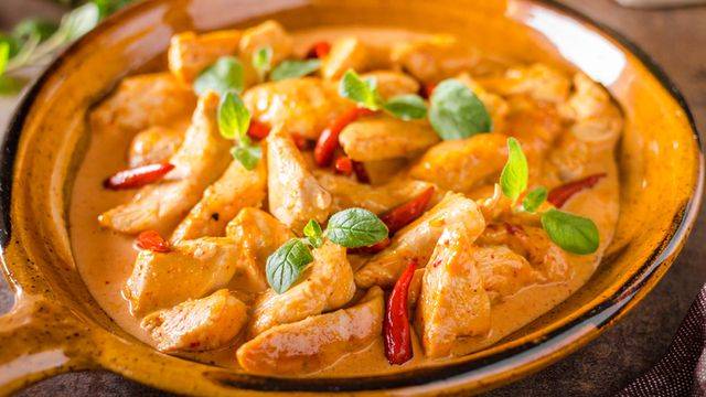 كاري الدجاج